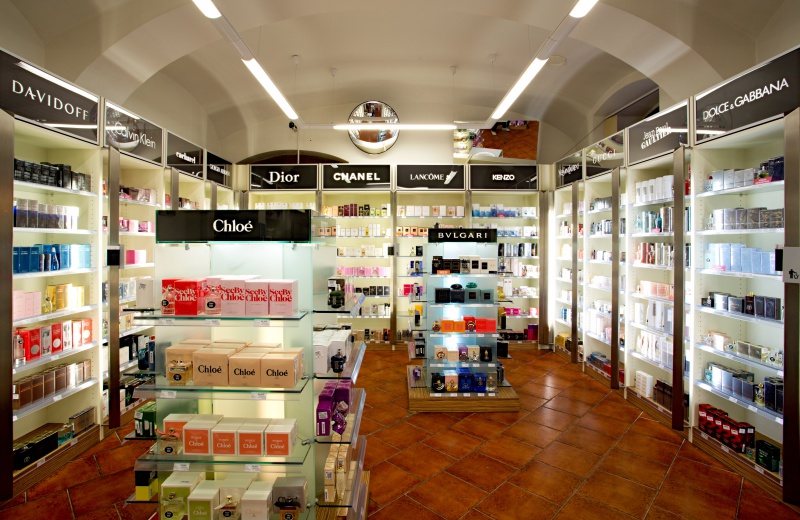 travel free shop slovenija