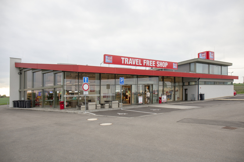 travel free shop slovenija